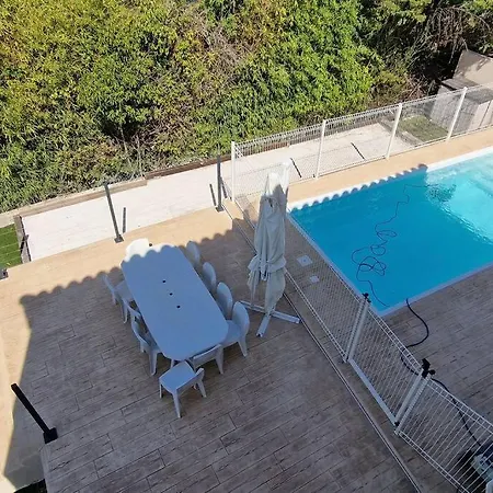 Villa Pour 10 Personnes Avec Piscine Et Jacuzzi Ales Exterior photo