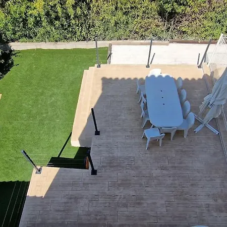 Villa Pour 10 Personnes Avec Piscine Et Jacuzzi Ales Exterior photo