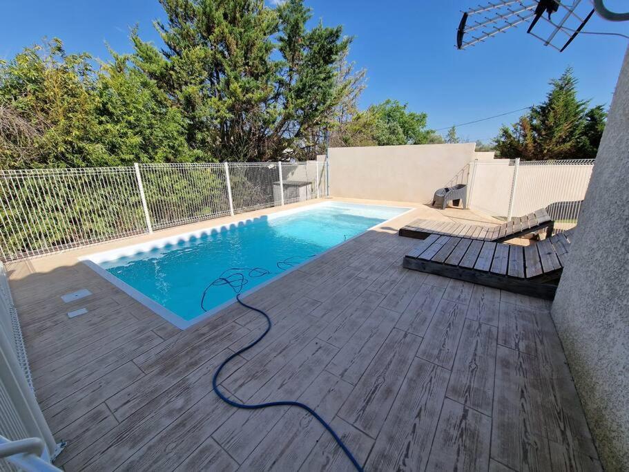 Holiday home Pour 10 Personnes Avec Piscine Et Jacuzzi *