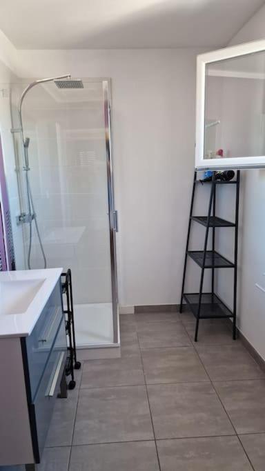 Pour 10 Personnes Avec Piscine Et Jacuzzi Ales